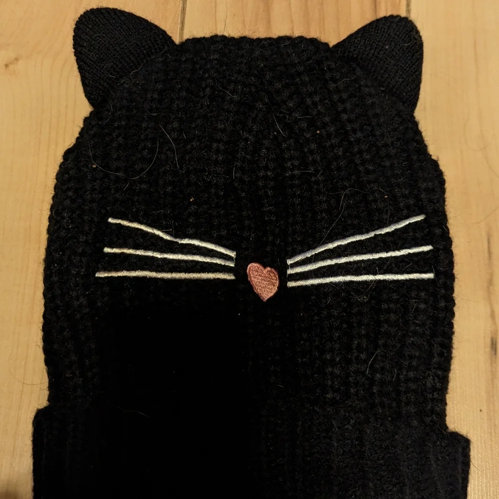 Beanies - Picture 8 of 12
